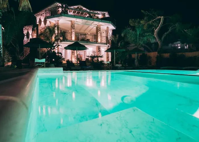 Aquamarina Pintadera Rossa & Apartmanhotel 4*